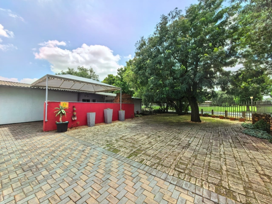 4 Bedroom Property for Sale in Sasolburg Ext 12 Free State